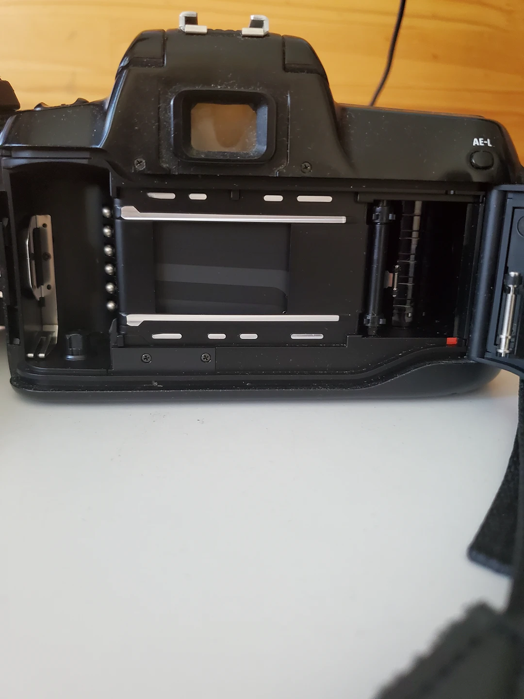 NIKON F50 Film CAMERA WITH NIKKOR 35-80MM F4-5.6D FROM JAPAN - photo 5