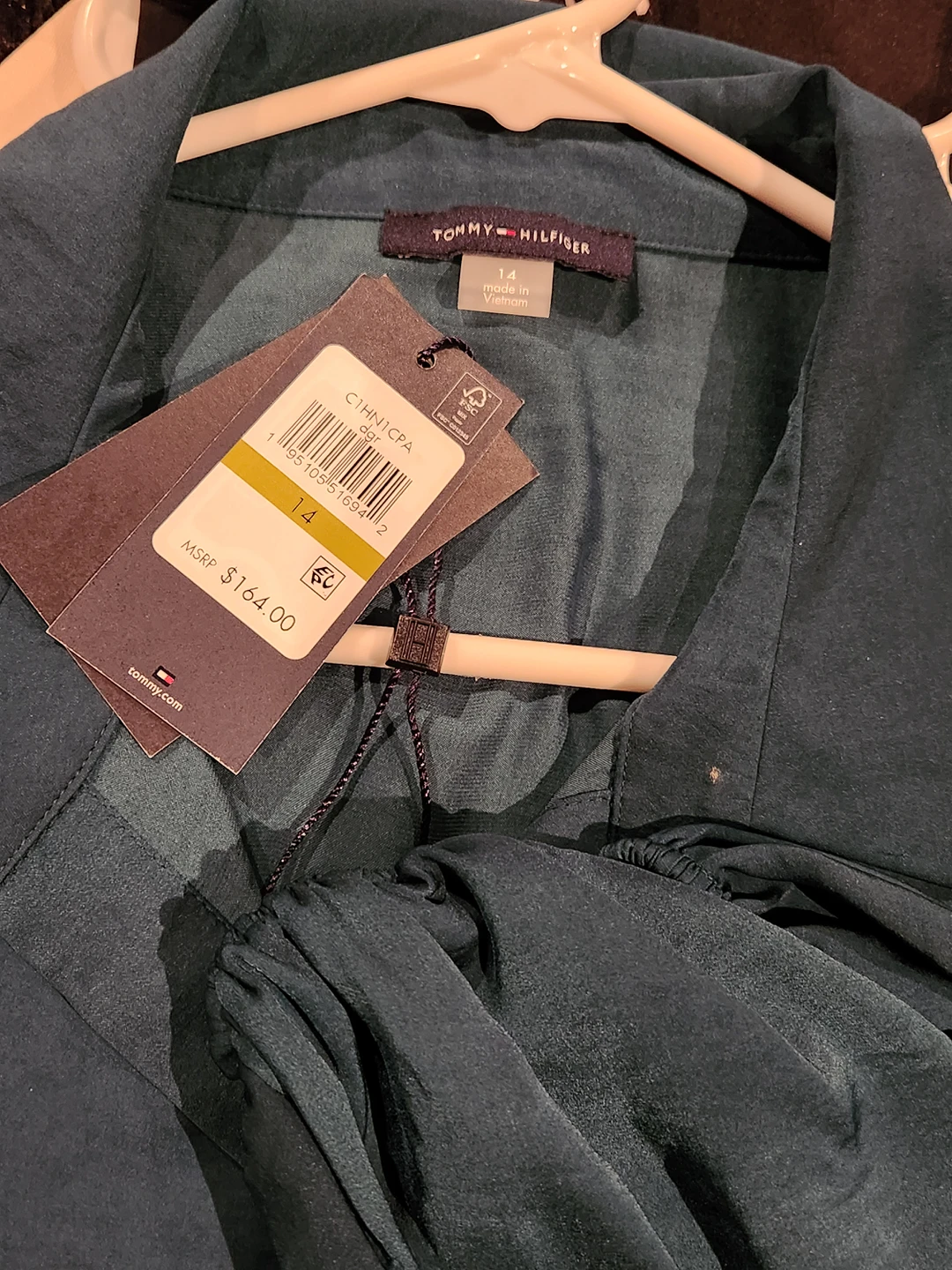 Tommy Hilfiger dress image indicator(4)