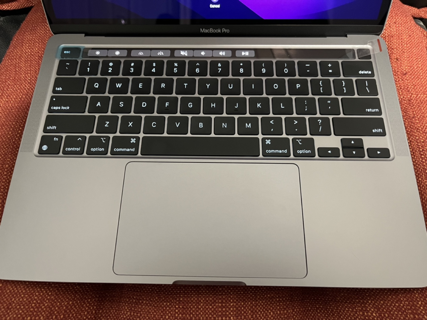 2022 Macbook Pro M2 latest version image indicator(3)