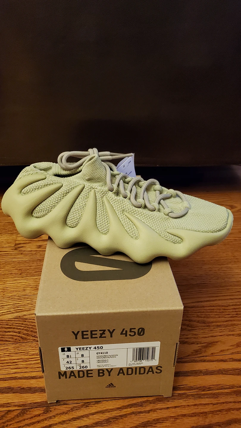 Yeezy 450 Resin - Size 8.5 Mens image indicator(2)
