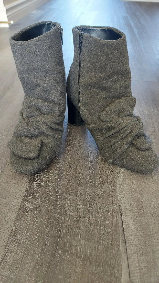 Zara short boots $5 thumbnail