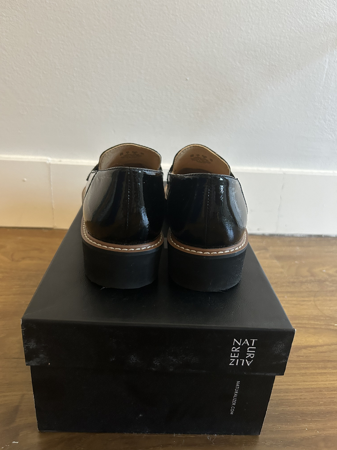 Naturalizer Leather Loafers - photo 3