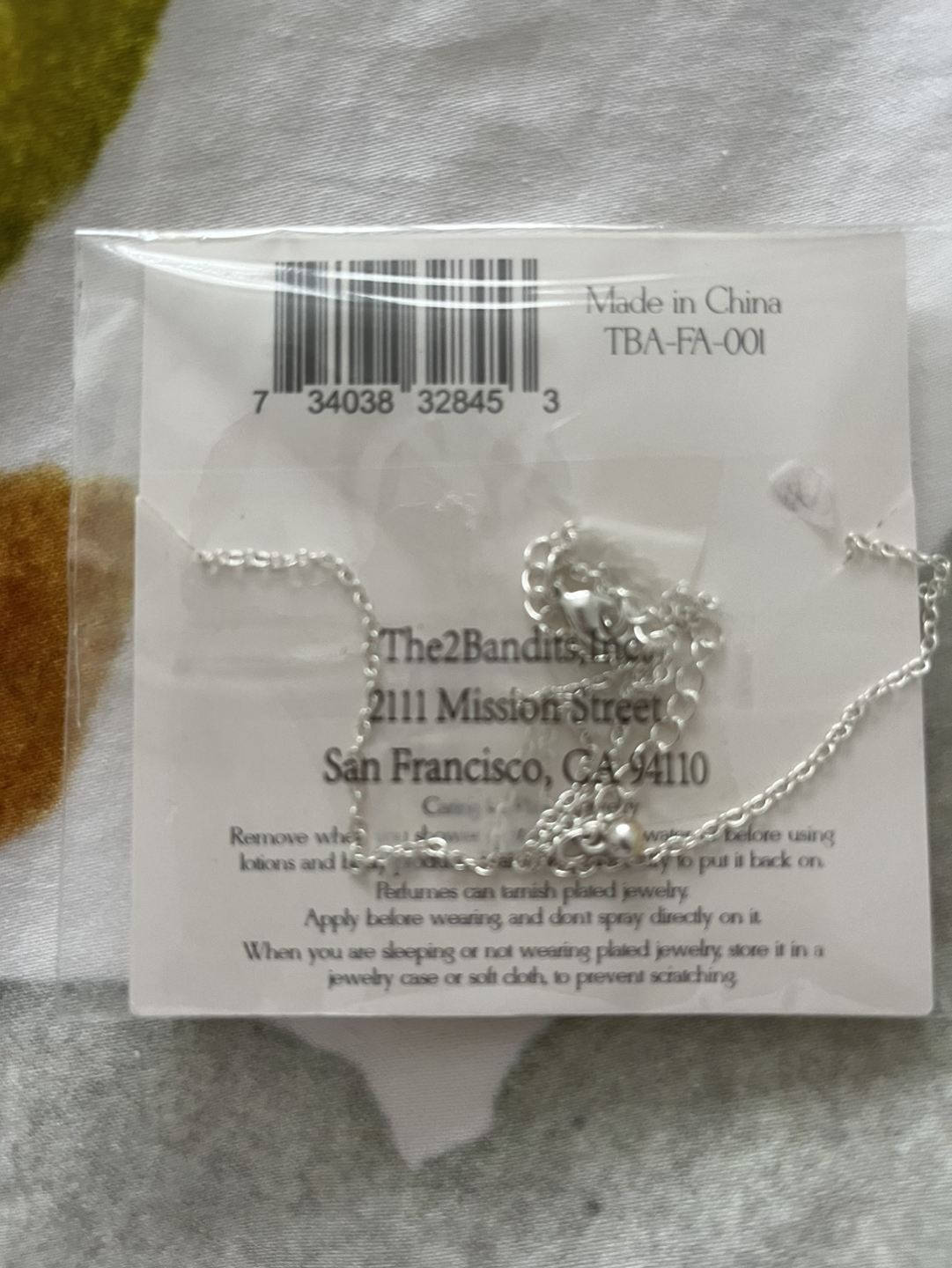 Delicate and beautiful 2bandits necklace image indicator(2)