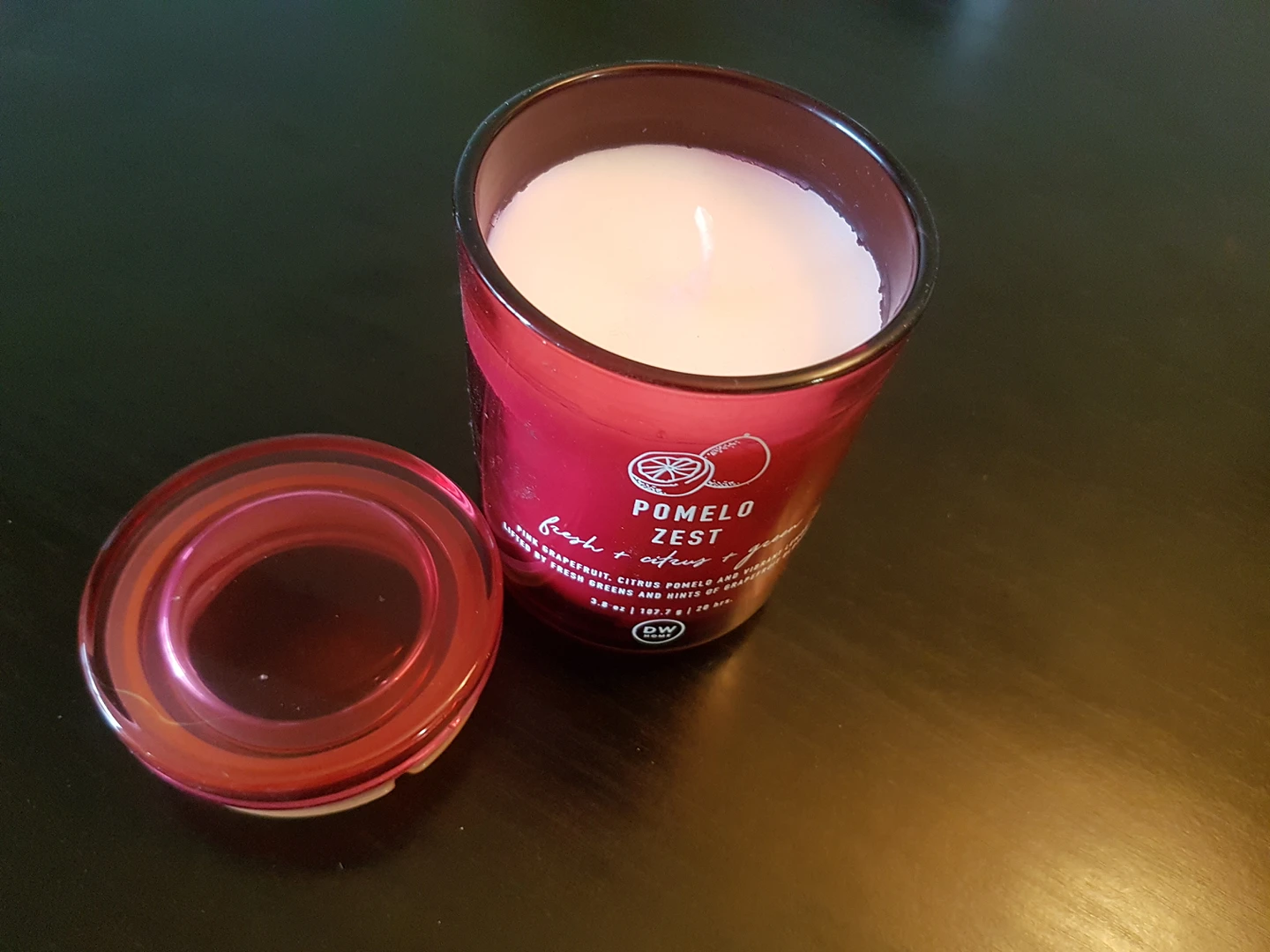 Pomelo Zest Candle image indicator(2)