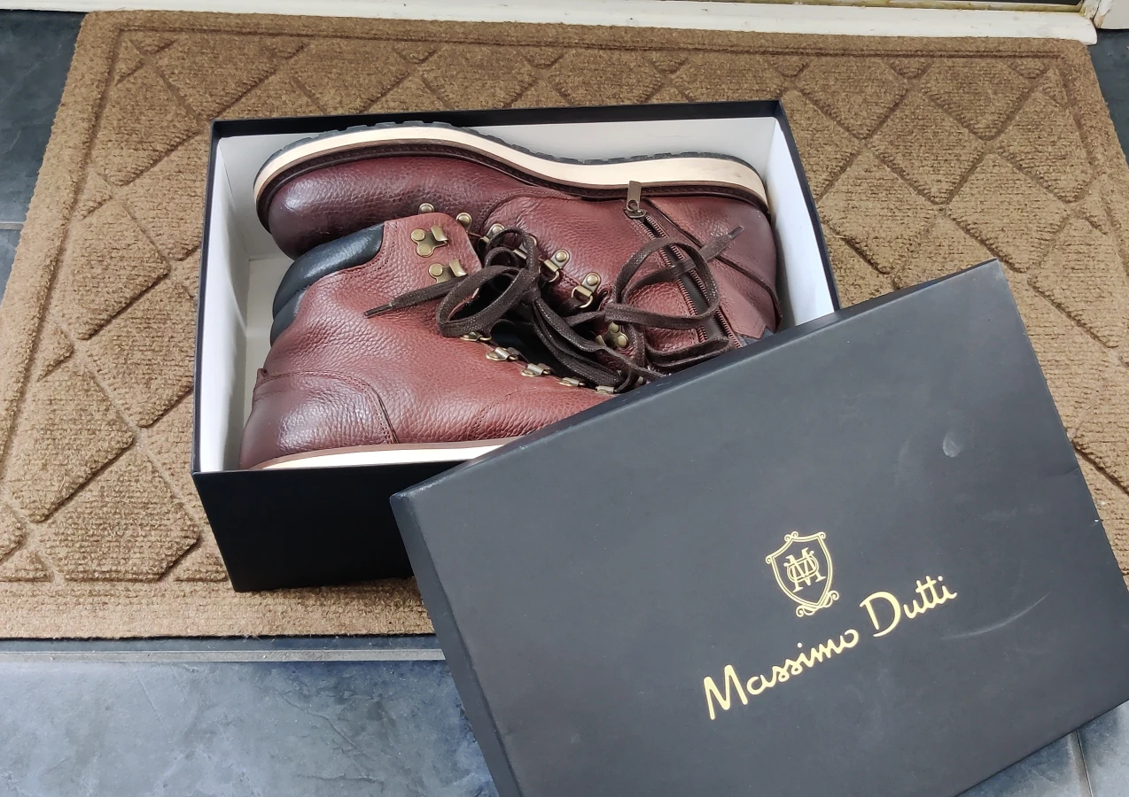 Massimo Dutti boots