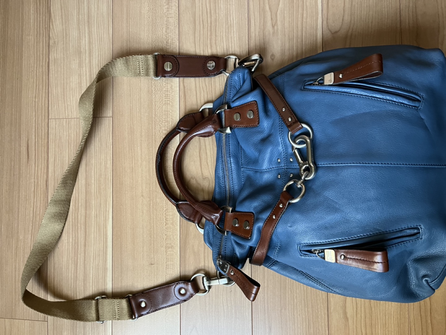 Ladies B Makowsky Leather Bag - photo 2
