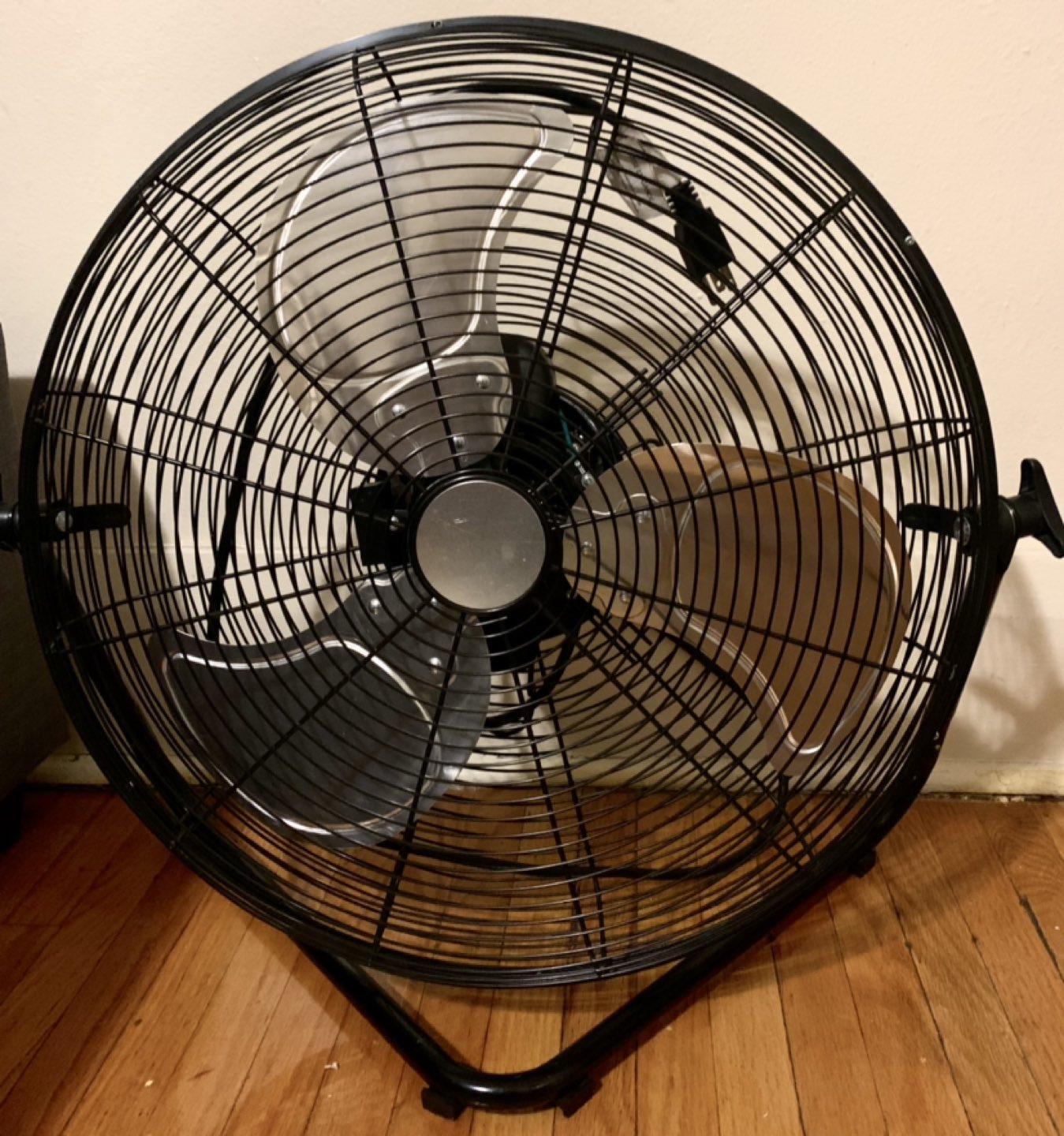 20 inches High velocity floor fan