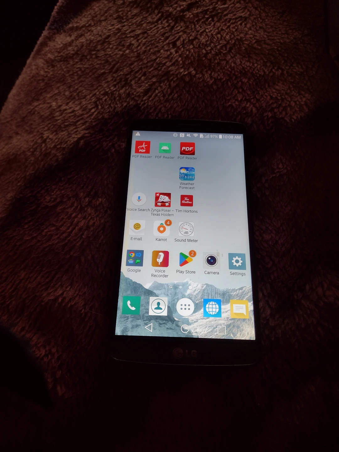 LG 3 cell phone