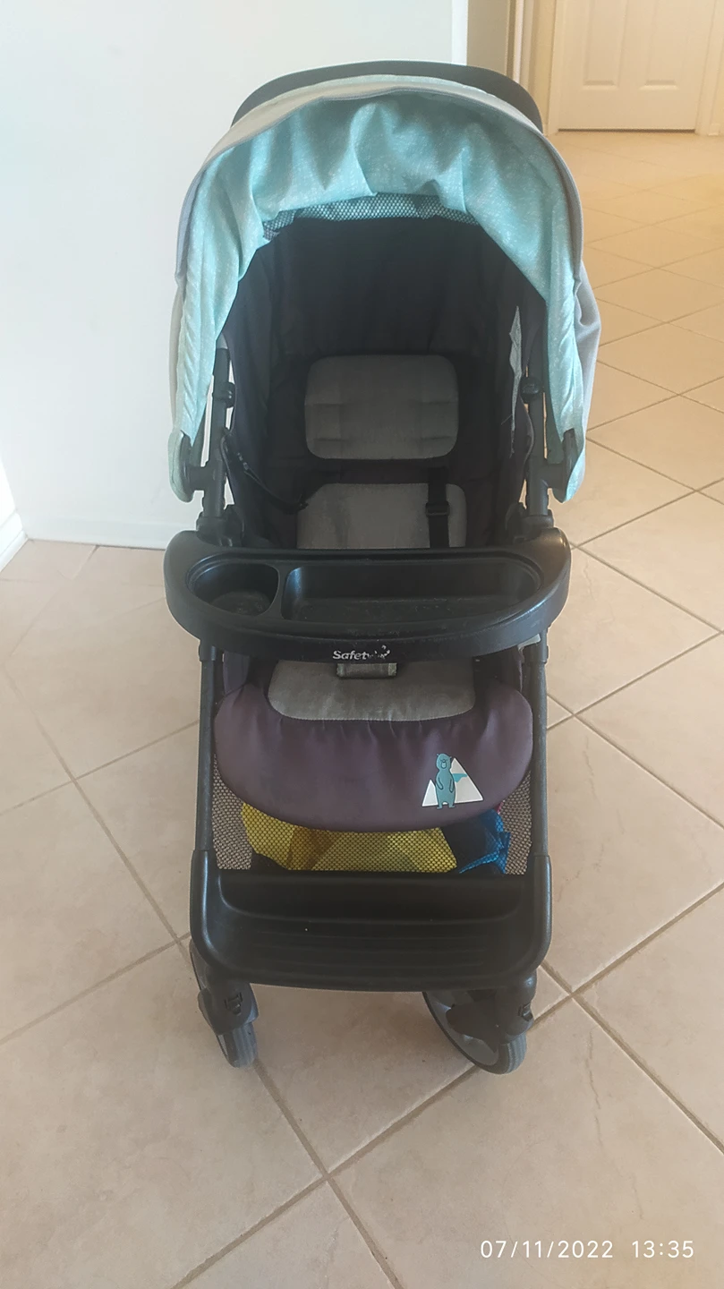 Stroller available for sale - used in a good working condition - photo 2