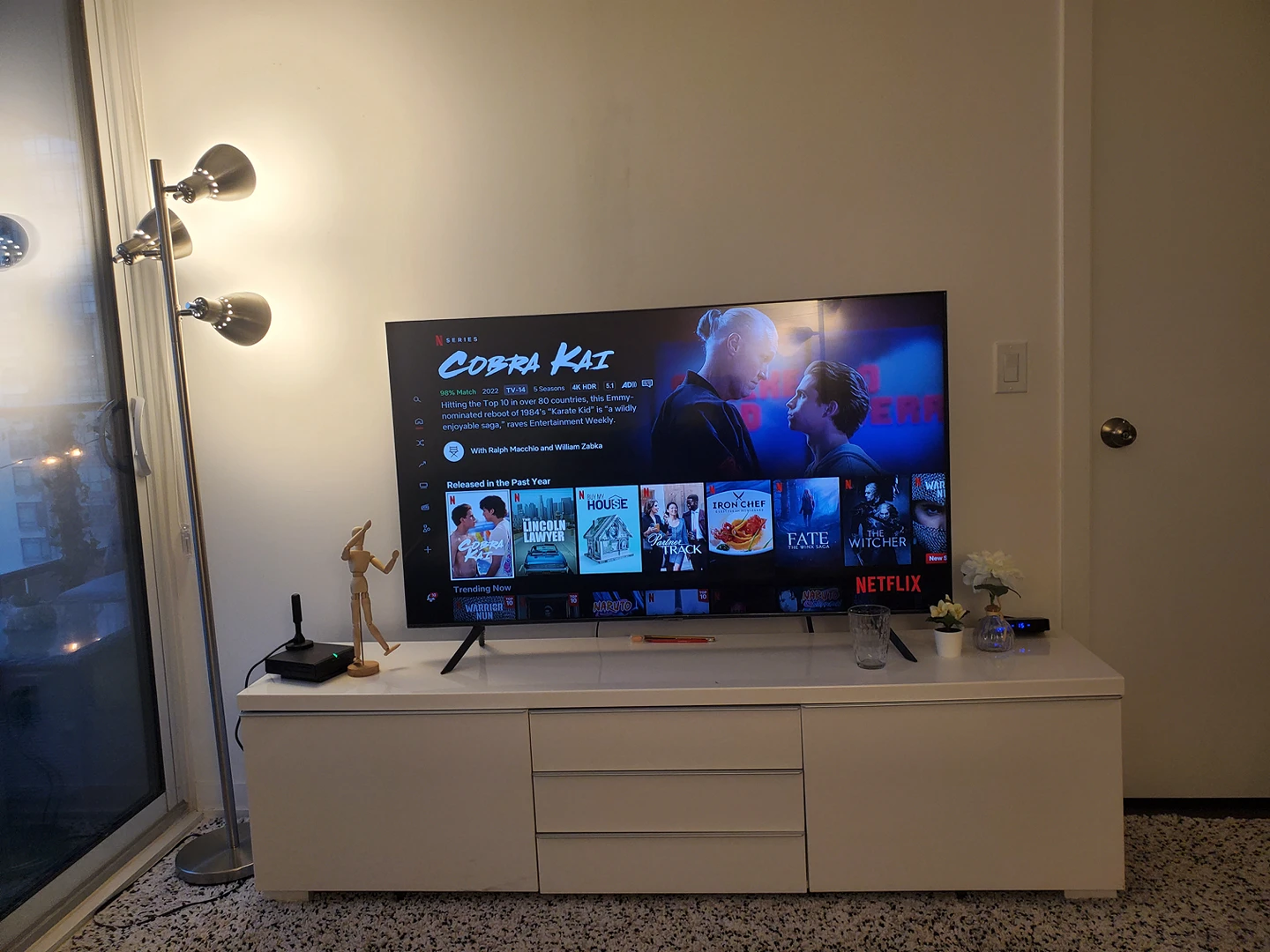 Large TV table - Classic white gloss finish. Brand new condition - photo 2