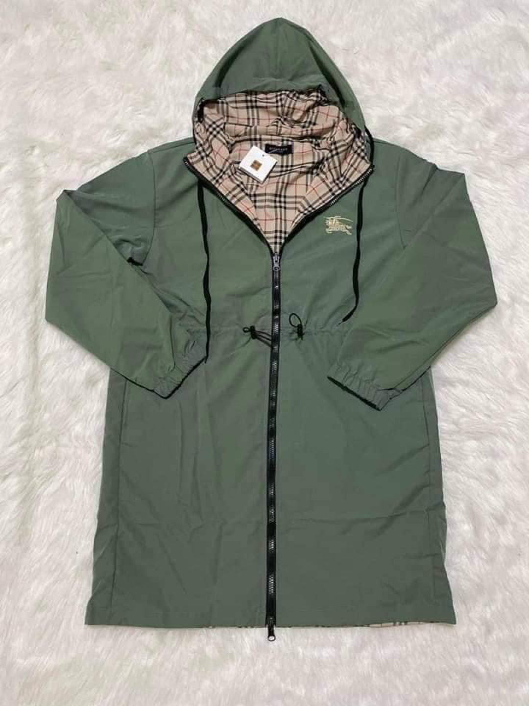 Bb wind breaker reversible