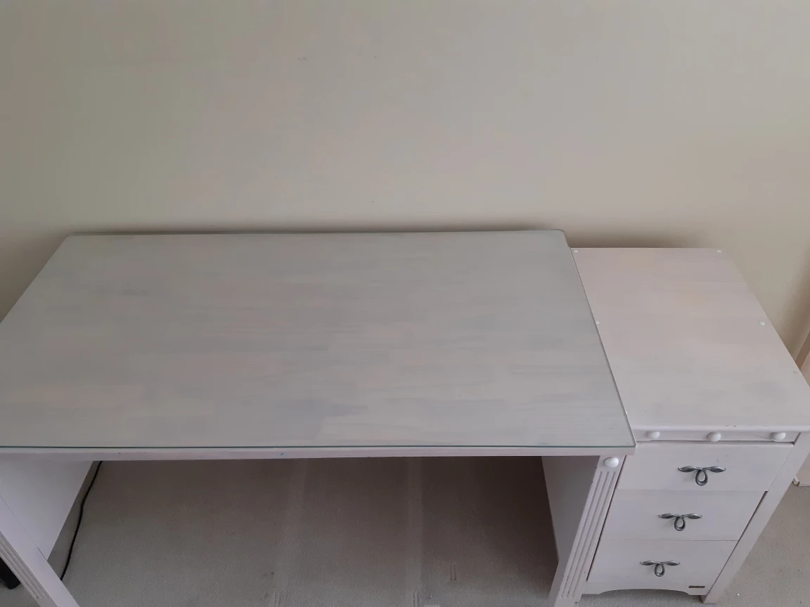 Solid wood desk with glass cover and drawer set - photo 3