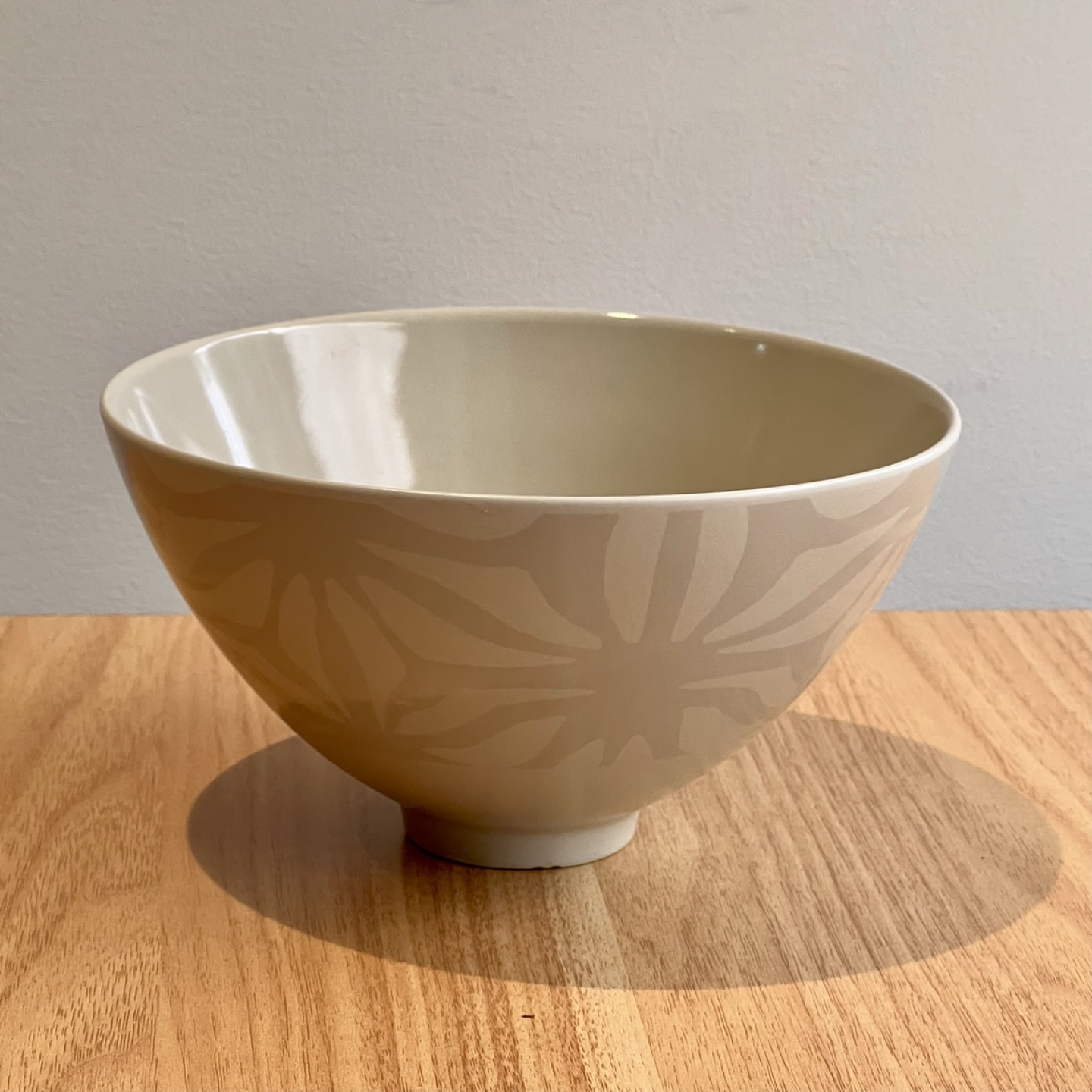 Patterned IKEA bowls (1 large 2 small)