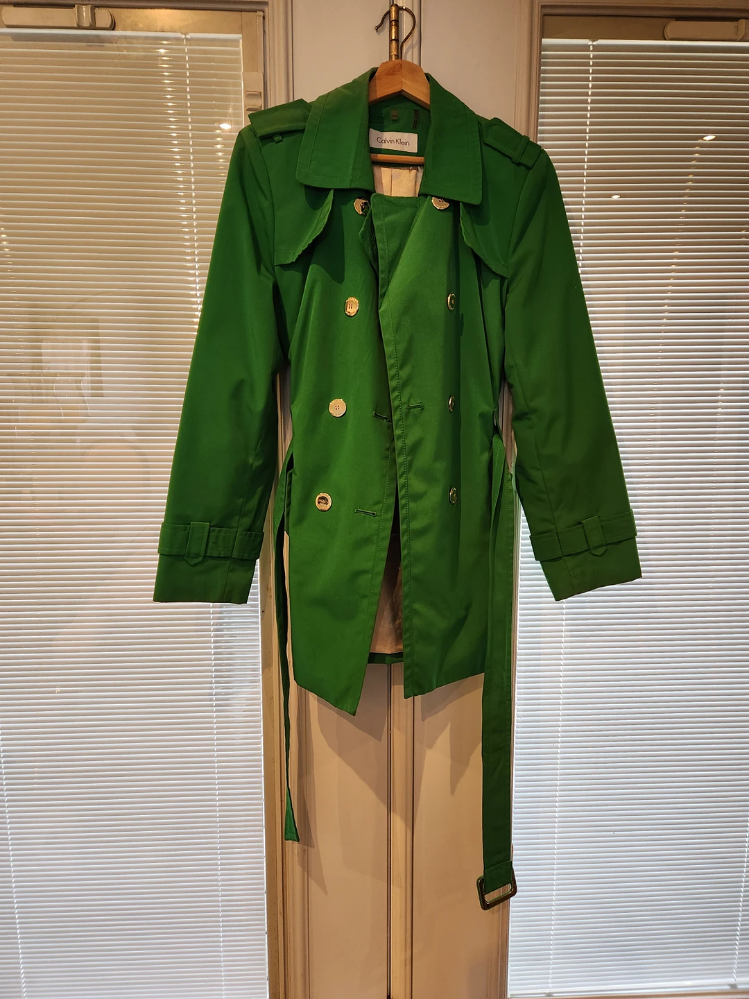 Calvin Klein women's jacket image indicator(2)