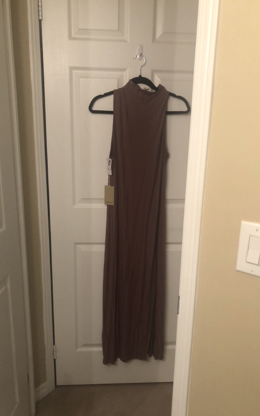 Aritzia ribbed dress (size l) for sale