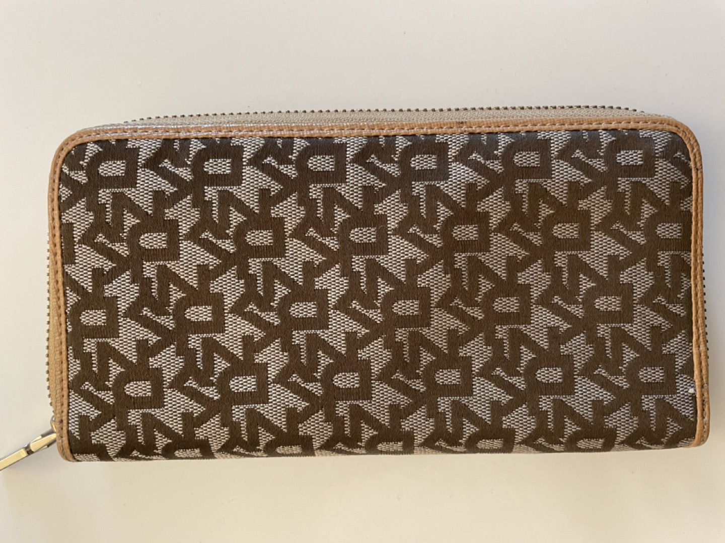 DKNY wallet - photo 3
