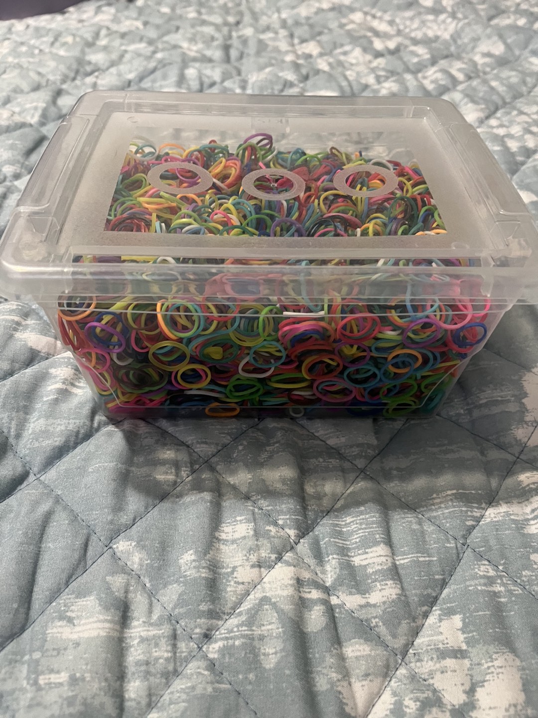 Rainbow Loom elastics ⚽️⚽️ thumbnail