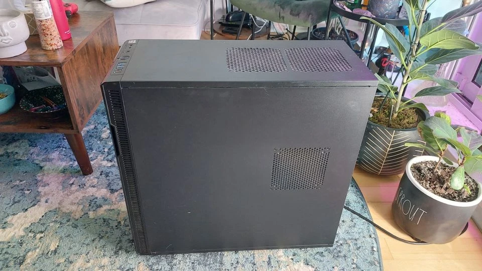 Custom PC Desktop + Accessories - photo 2