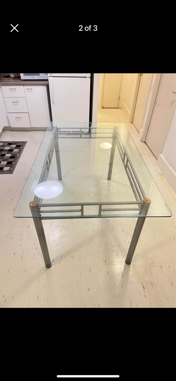 Glass dinning table - photo 2