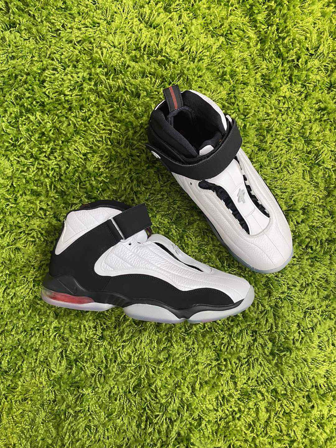 Nike Air Penny 4 thumbnail