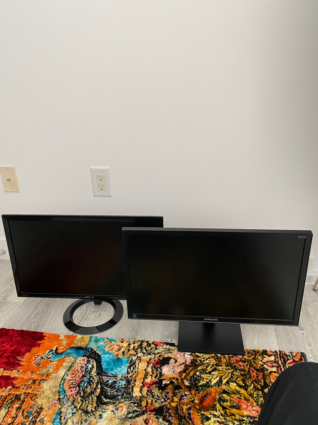 Computer Monitors