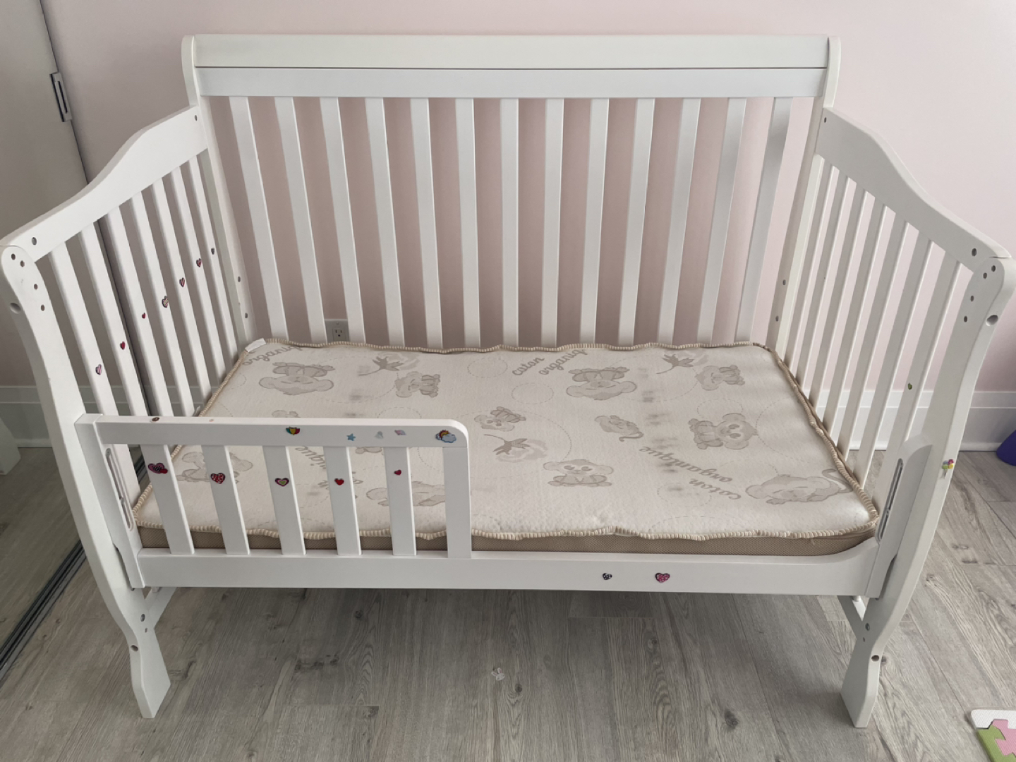 Dover convertible crib image indicator(3)