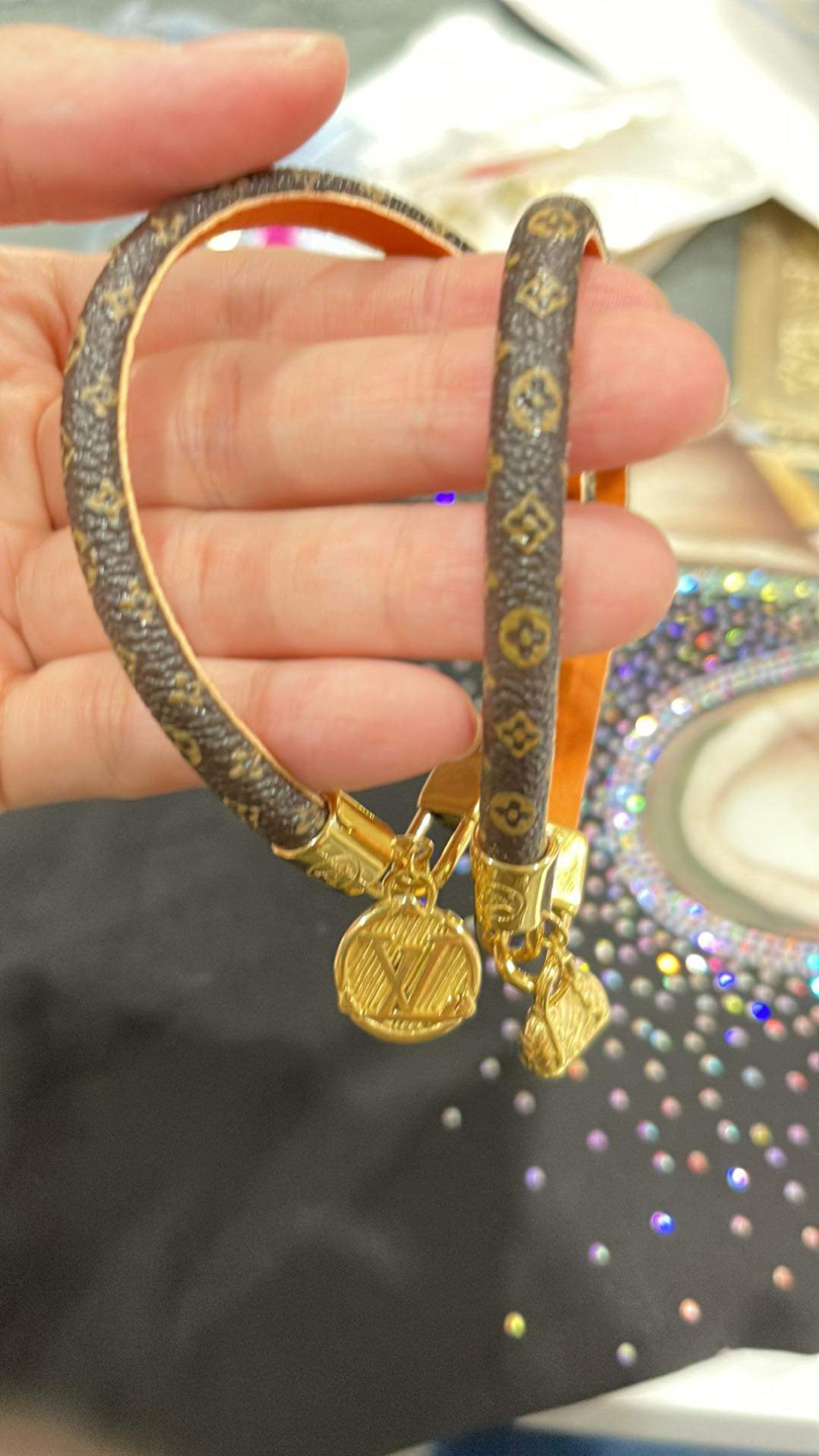 Women’s fashion accesories - photo 2