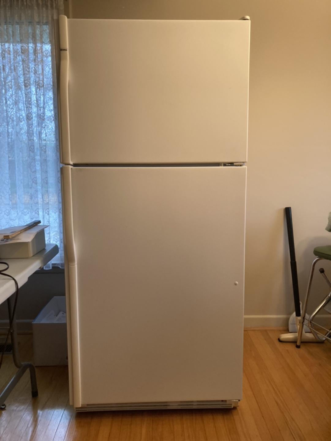 Appliances - Stove & Fridge image indicator(7)