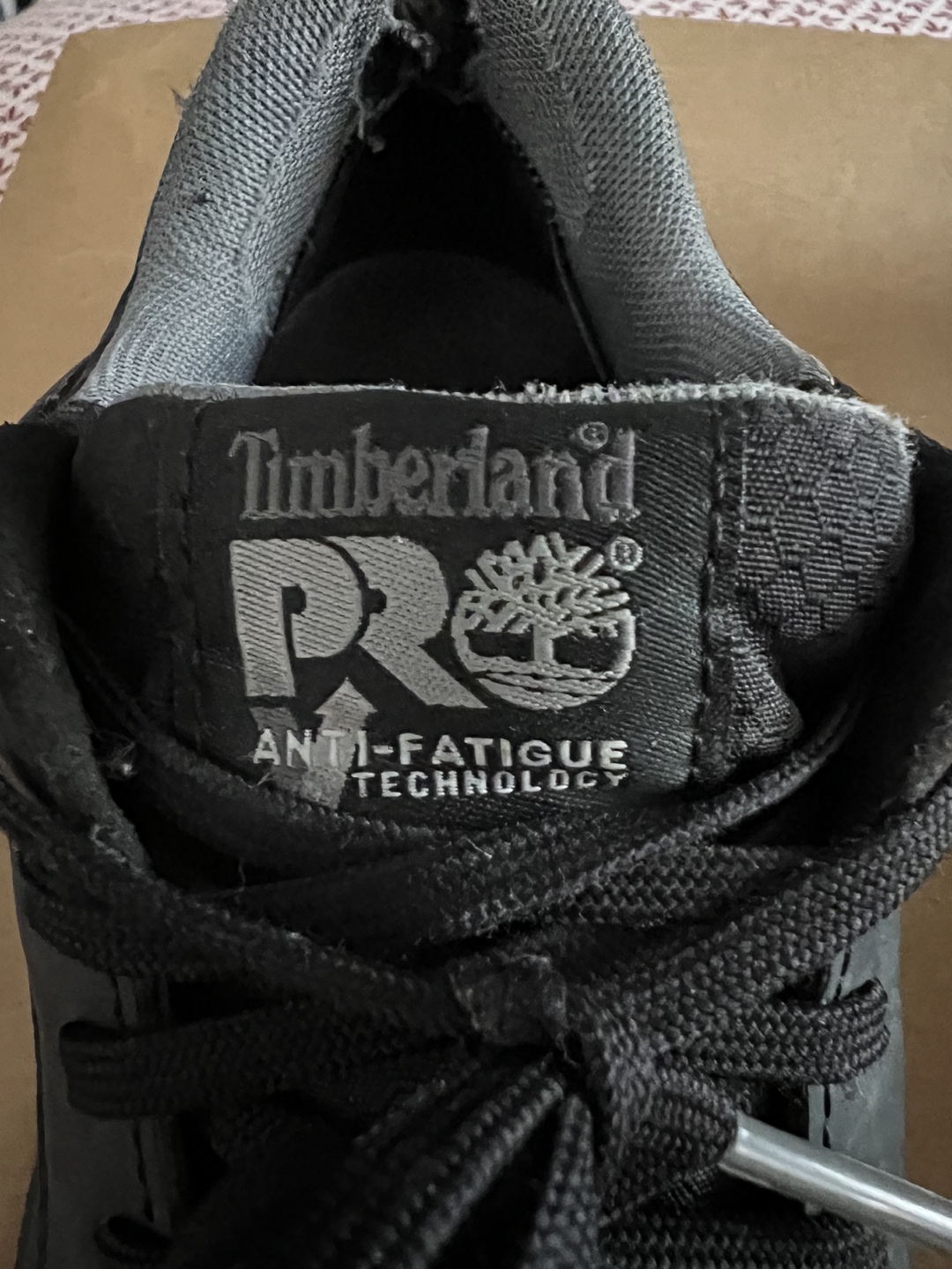 Women’s safety shoes image indicator(6)