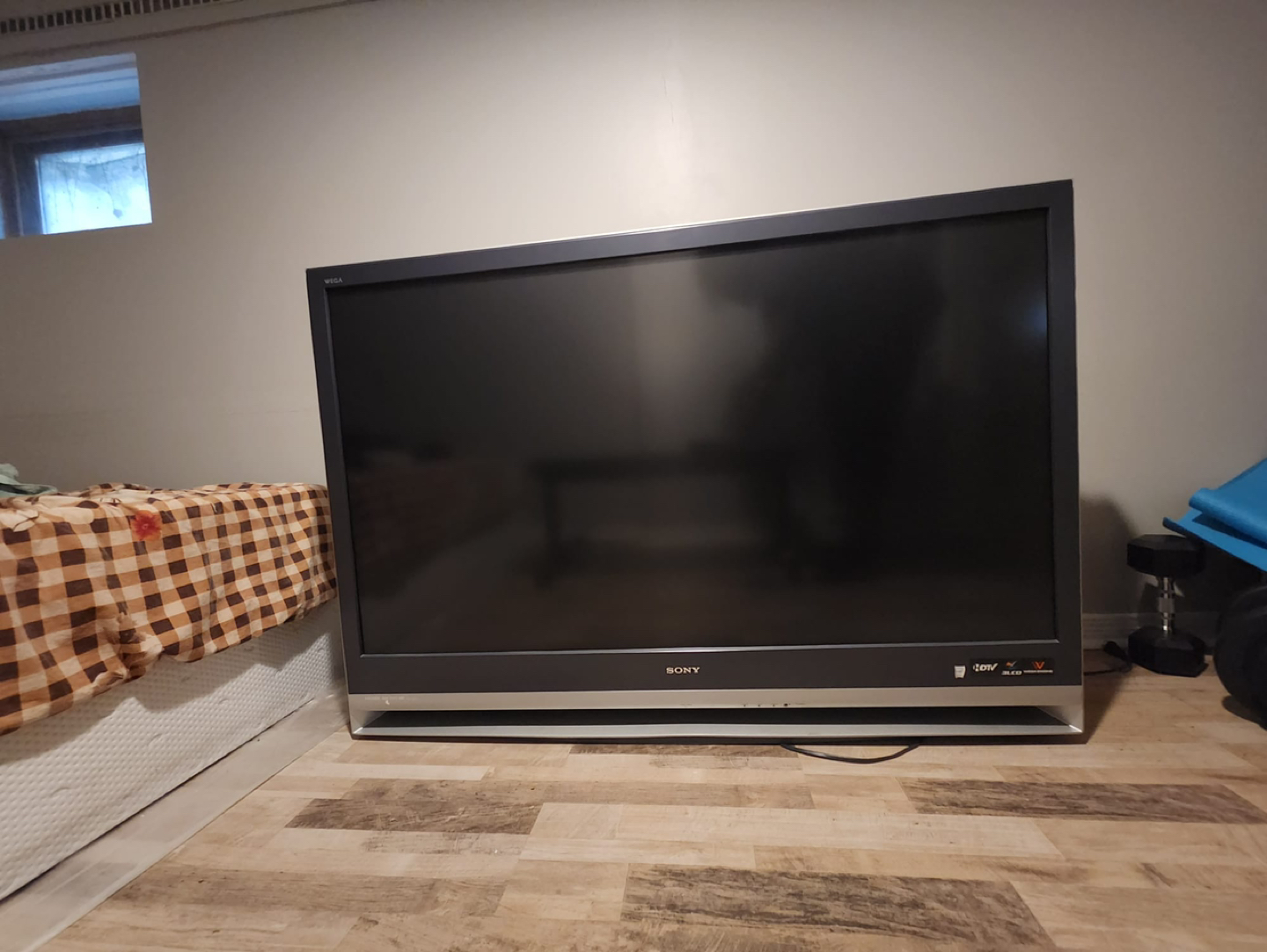 Sony TV 50” image indicator(2)