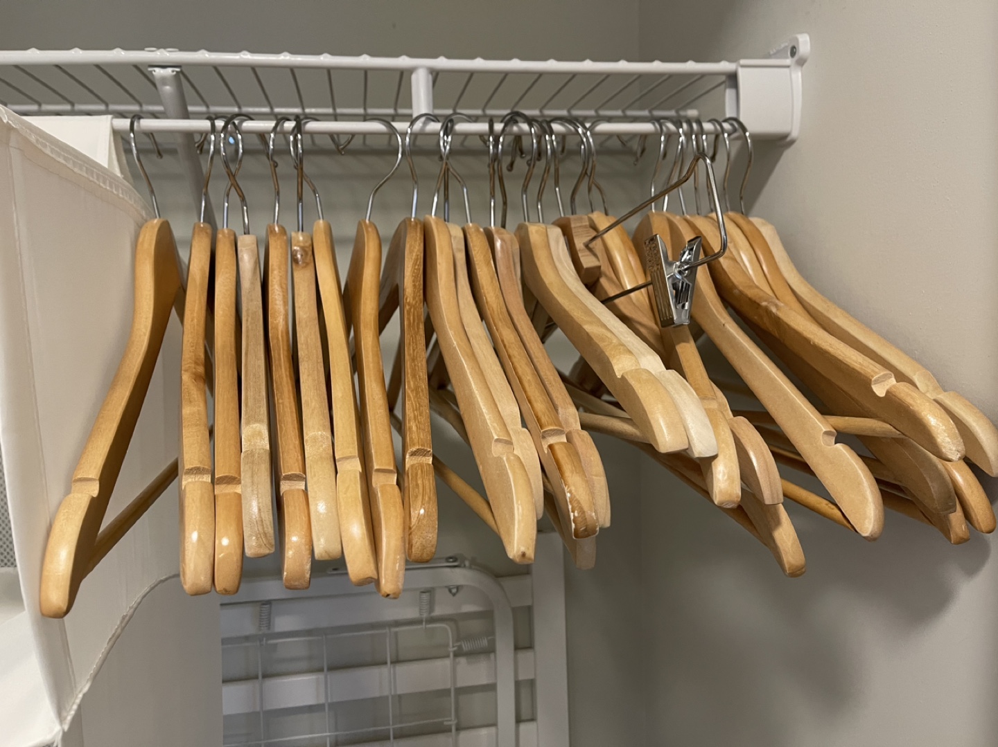 Ikea 87 cloths hangers thumbnail