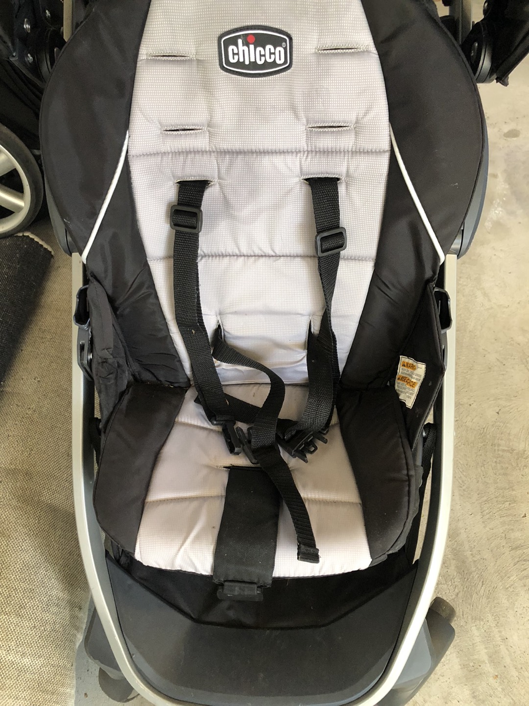 Chicco BravoFor2 Standing/Sitting Double Stroller - photo 2
