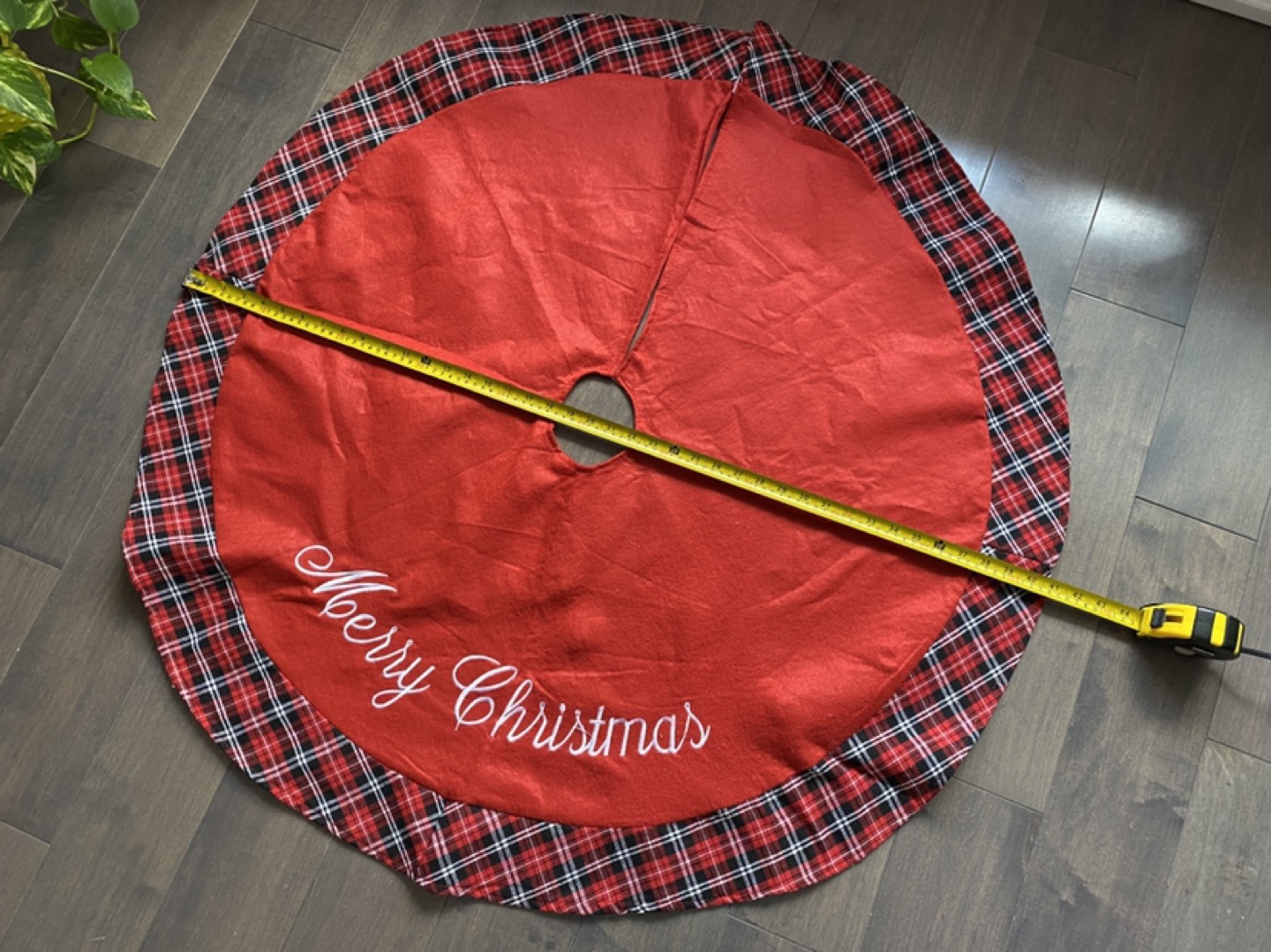 Christmas Tree Skirt thumbnail