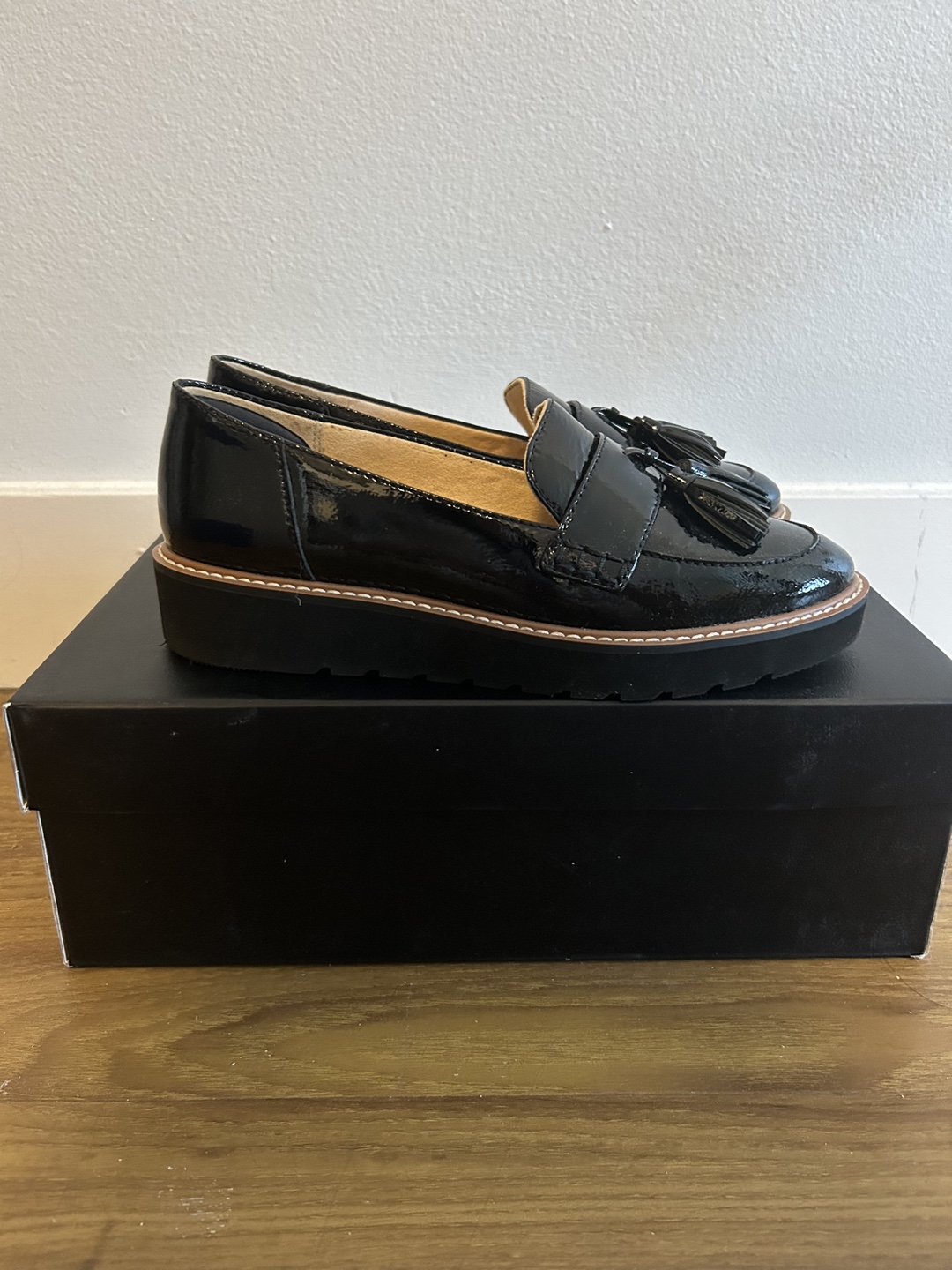 Naturalizer Leather Loafers - photo 2