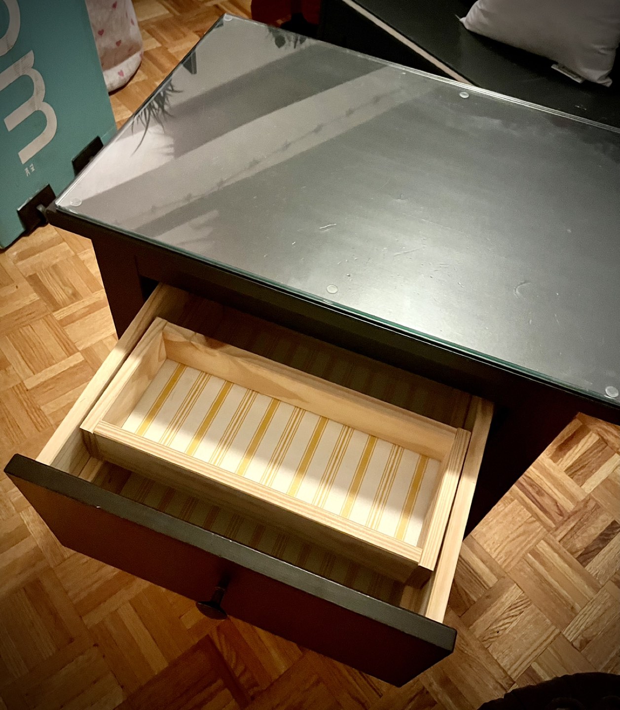 Ikea Hemnes two drawer nightstand with glass top - photo 2