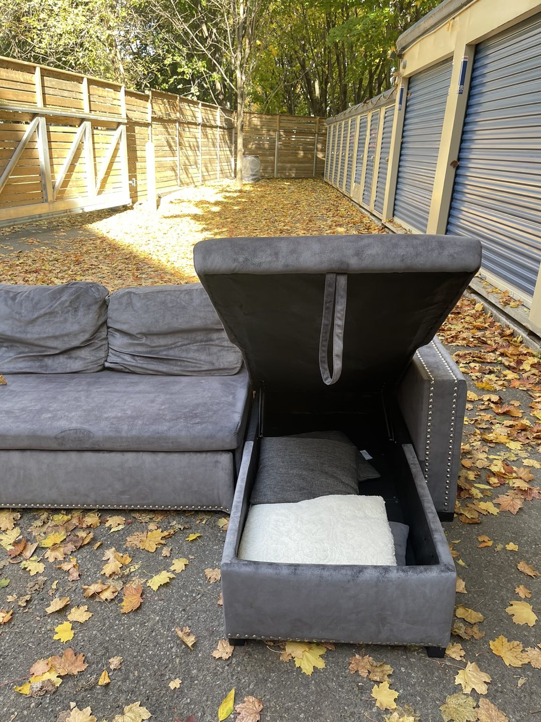 Reversible Velvet Sectional Sofa Bed with Chaise (Will Deliver) - photo 5