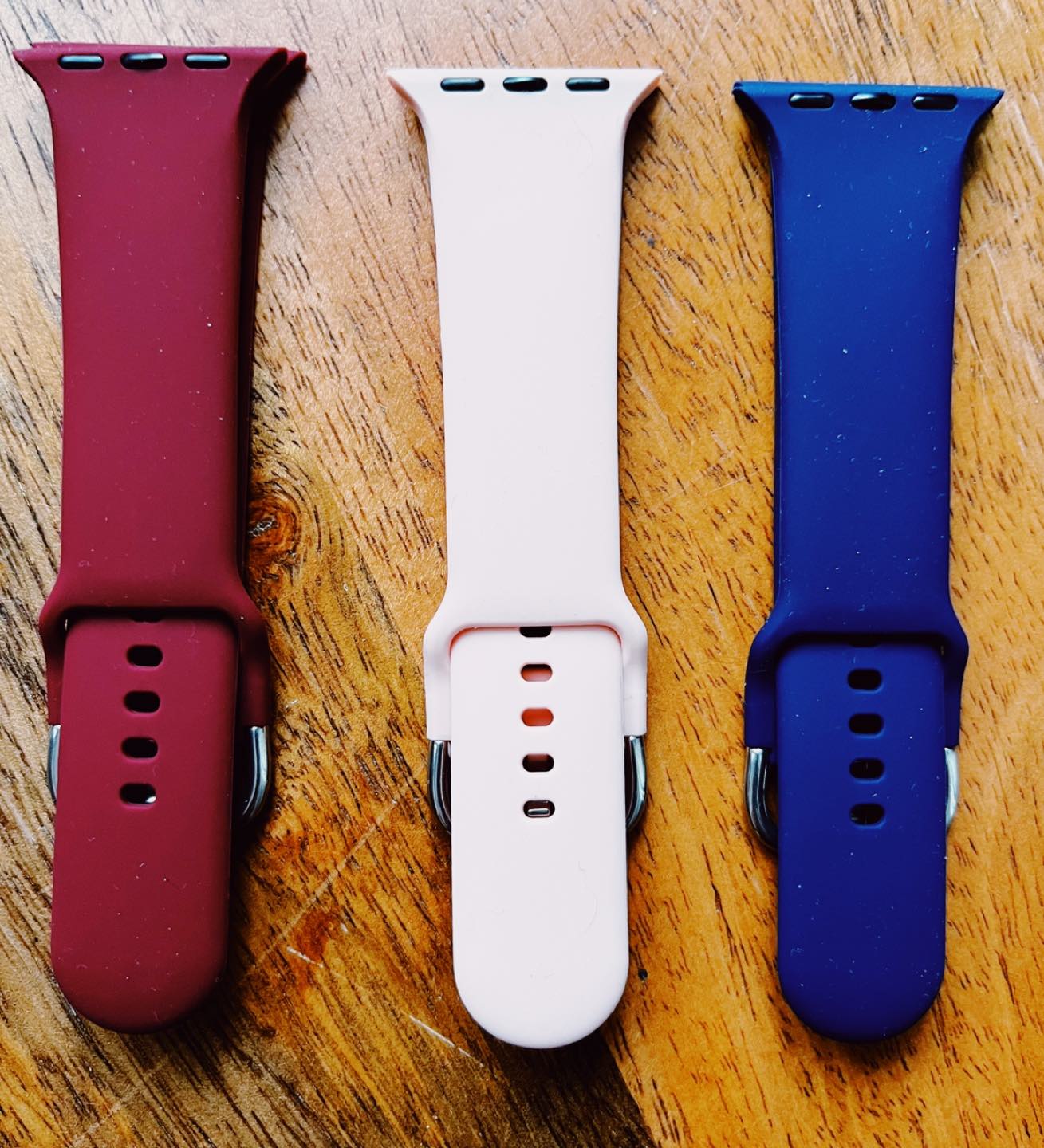 3 38mm Silicone Apple Watch Straps thumbnail