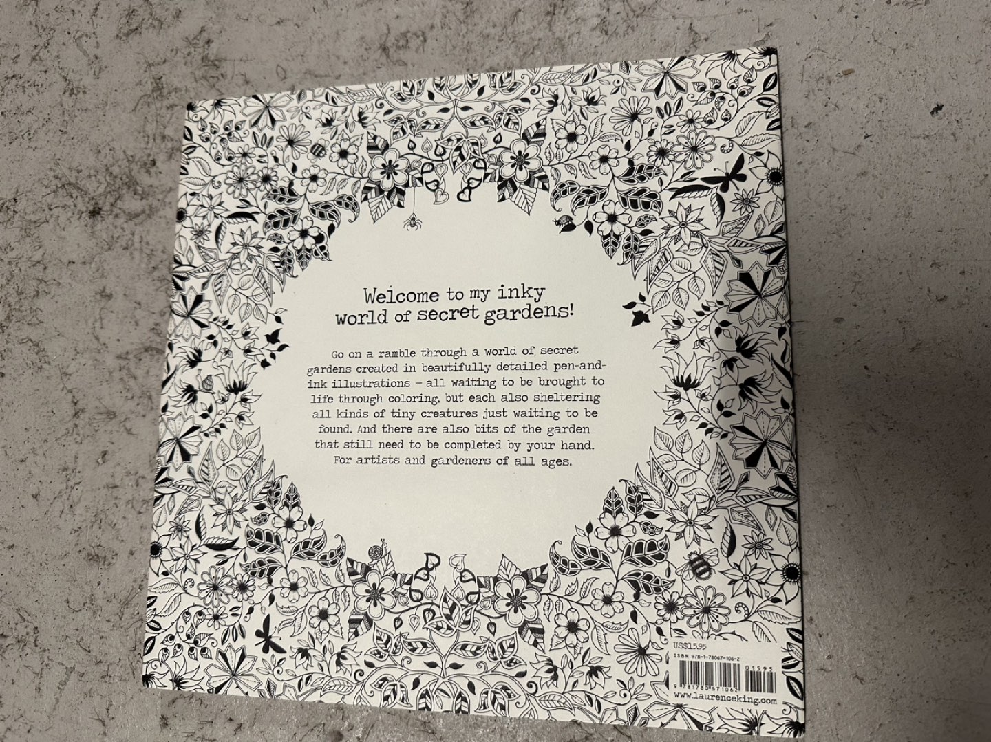 Secret Garden Colouring Book image indicator(2)