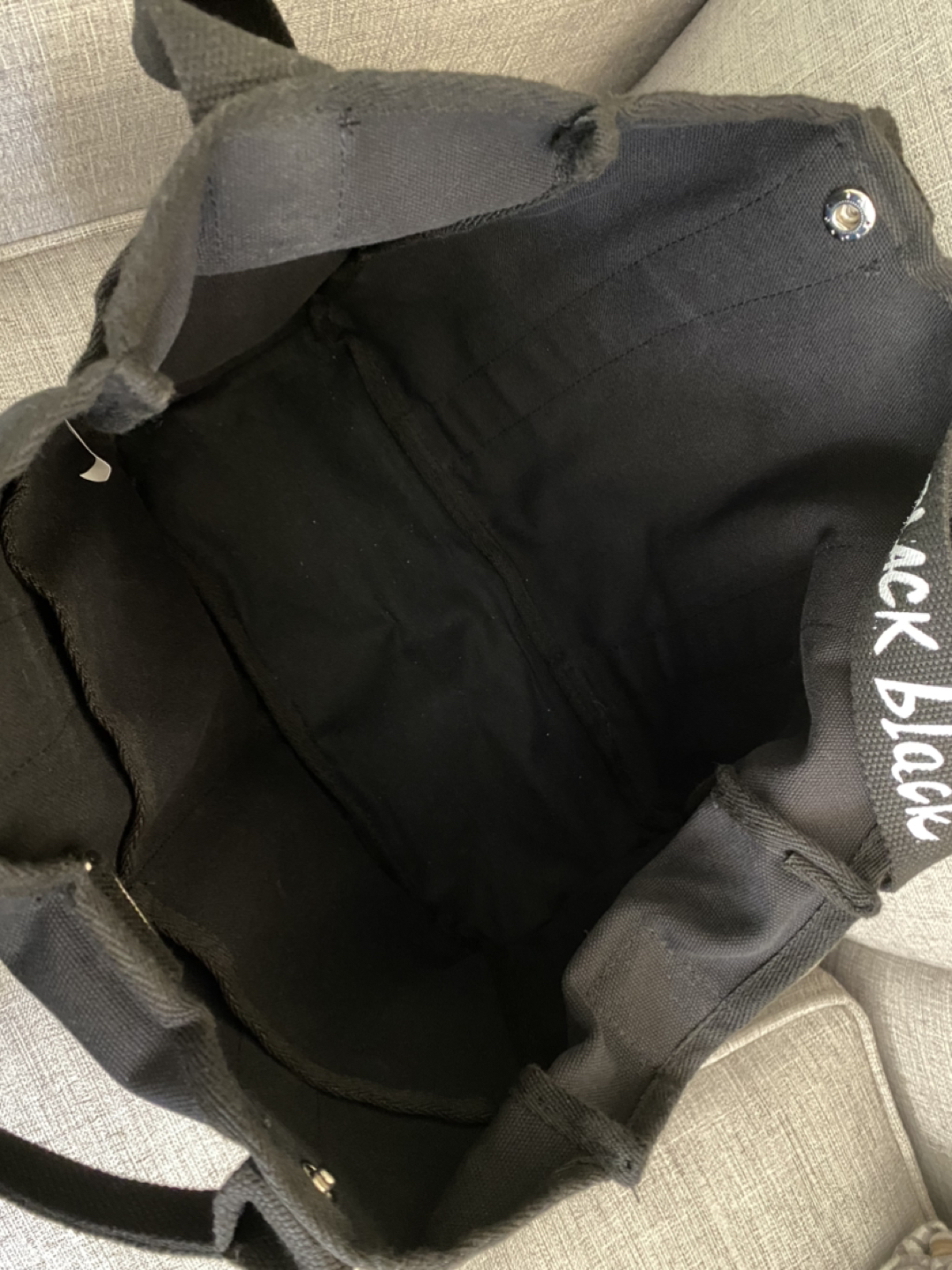 black canvas tote/shoulder bag image indicator(4)