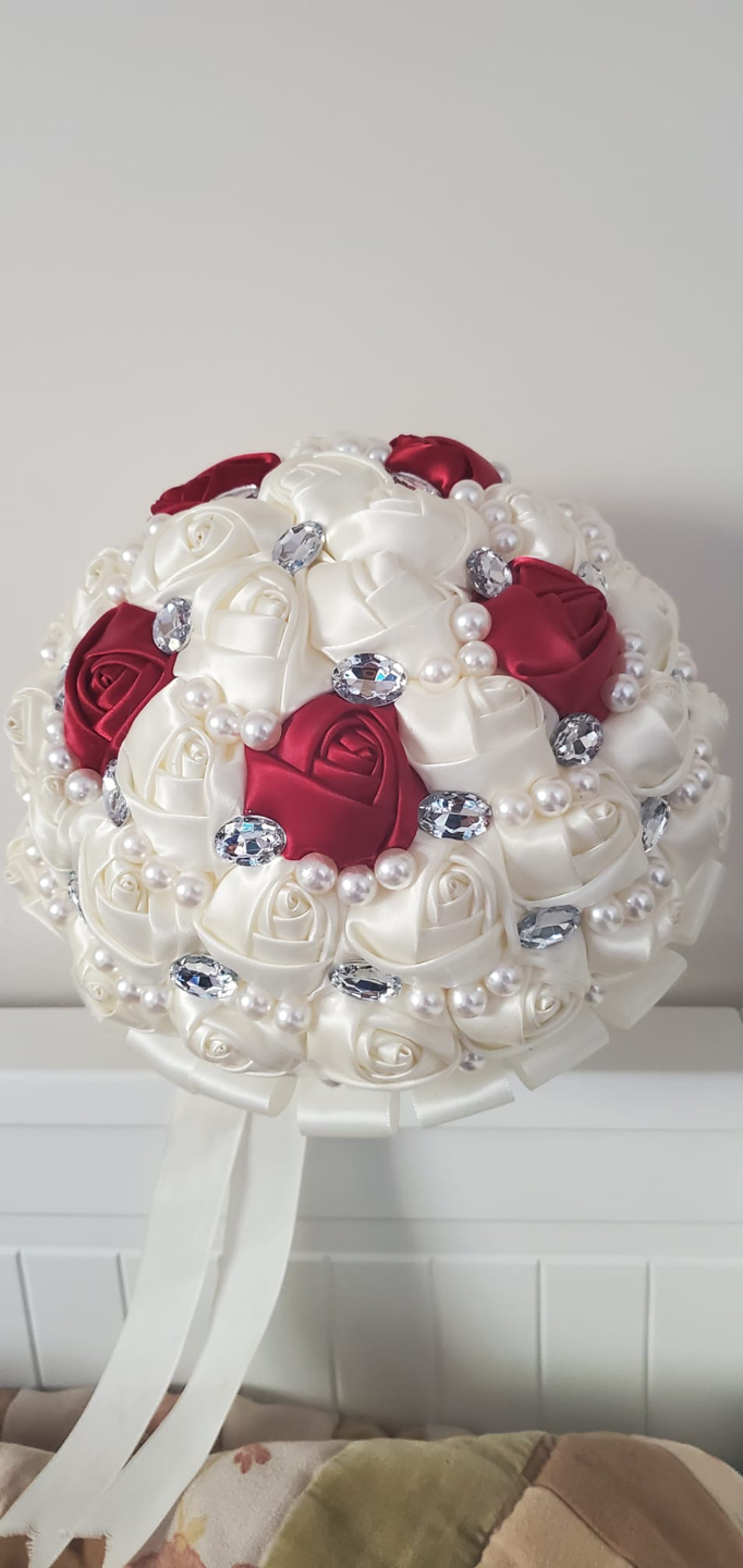 Artificial wedding bouquet ⚽️ thumbnail