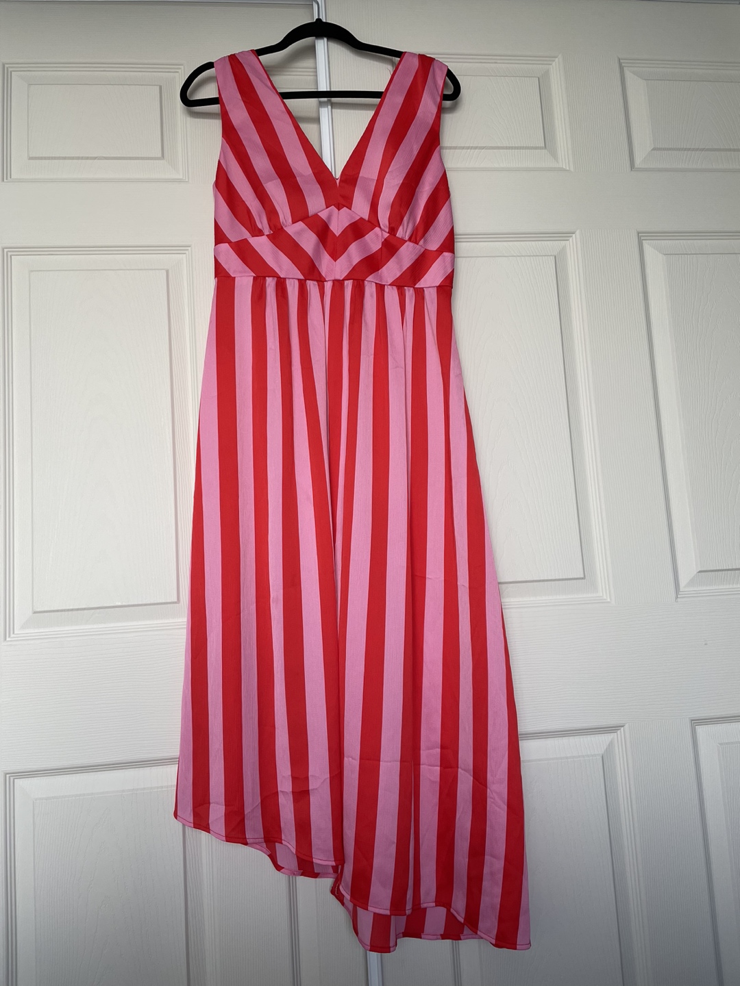 Cocktail Dress : Gorgeous stripe Dress