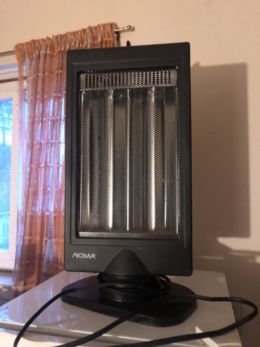 Norma 8 x10x24 inch space heater