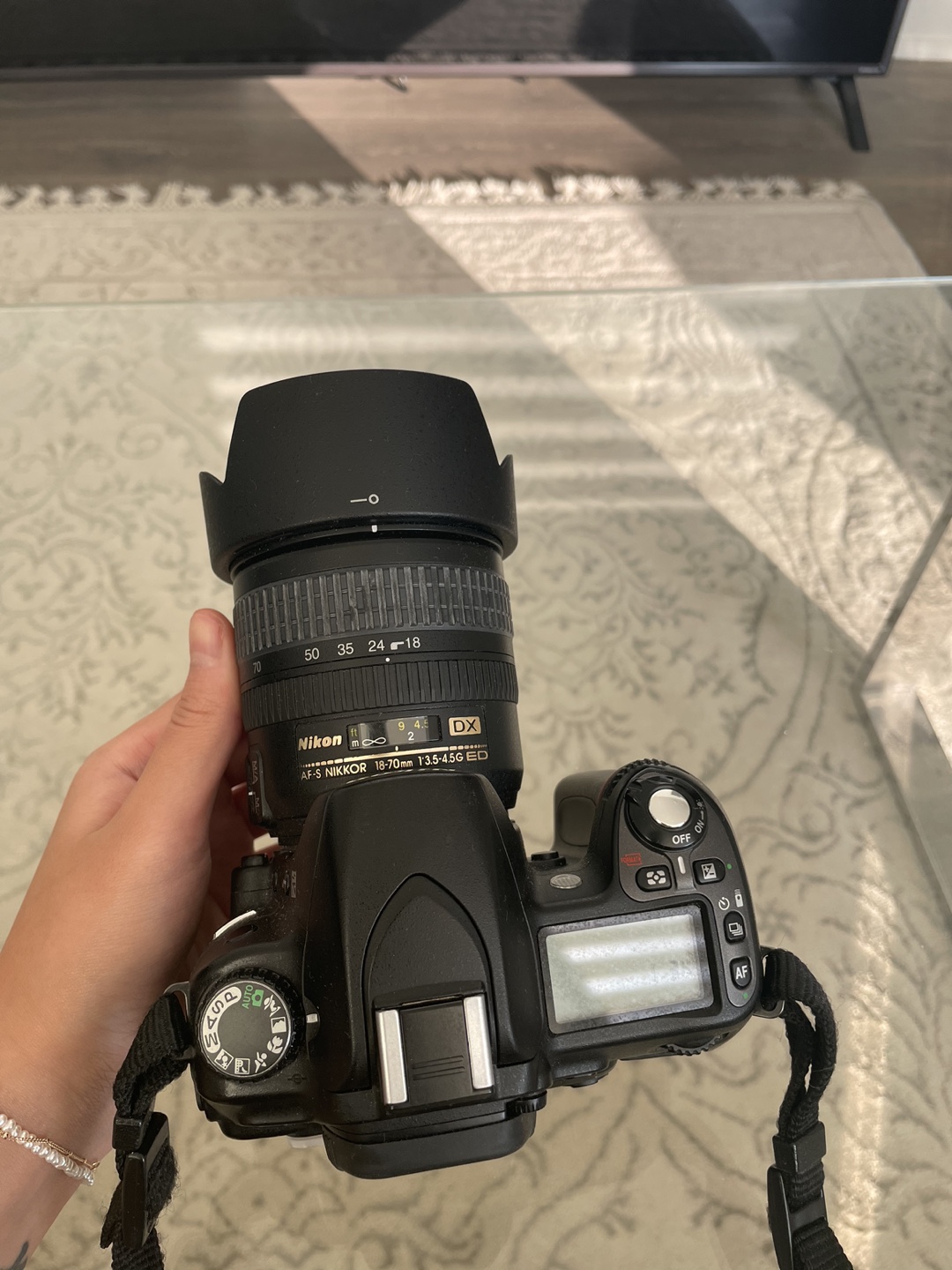 Nikon D80 – including extra lens, battery, and bag - photo 3