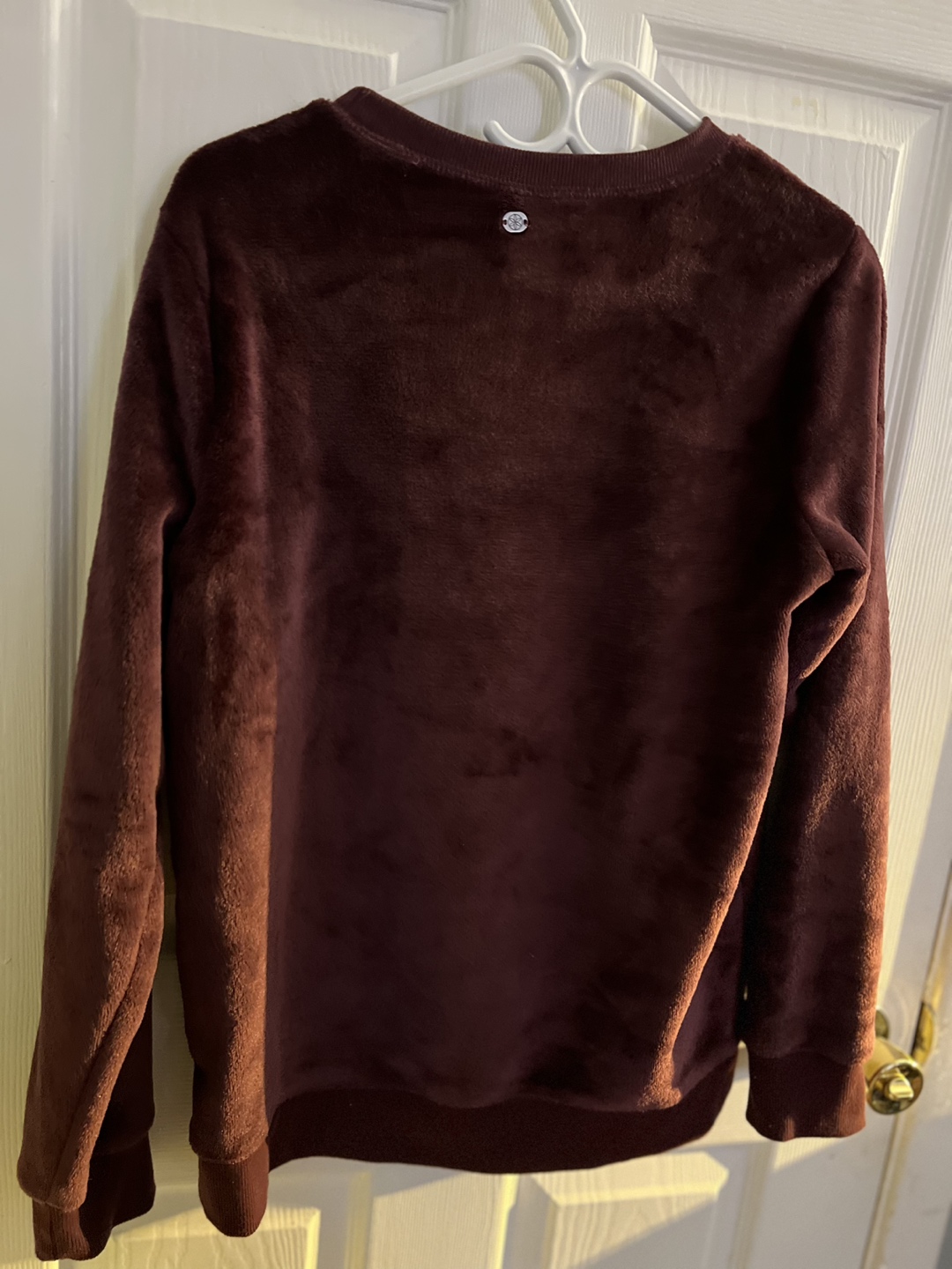 Women’s winter Longsleeve / Maroon Brand: GAIAM thumbnail