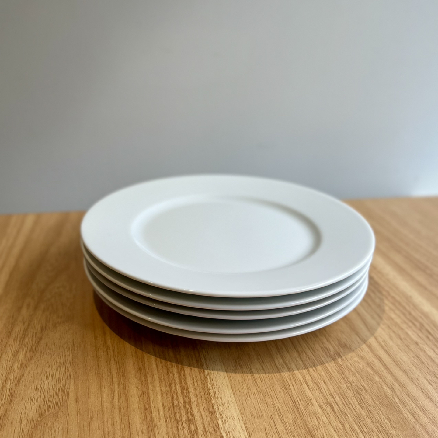 Set of 5 dinner plates