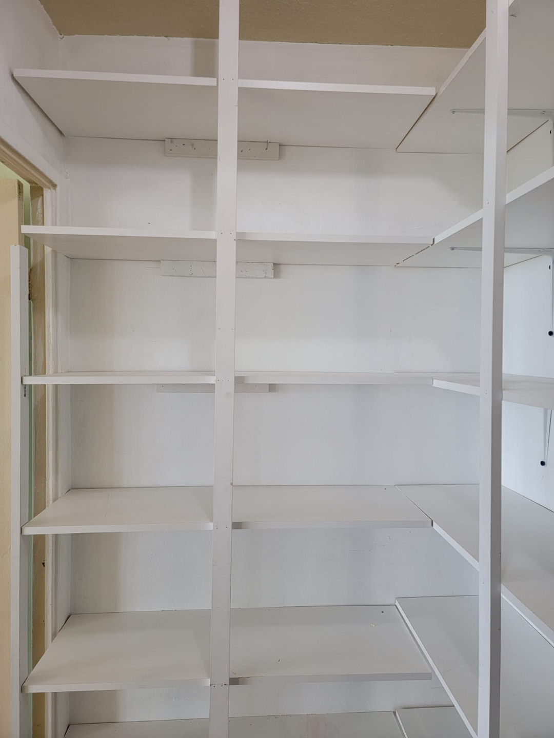 Shelving wood - photo 2
