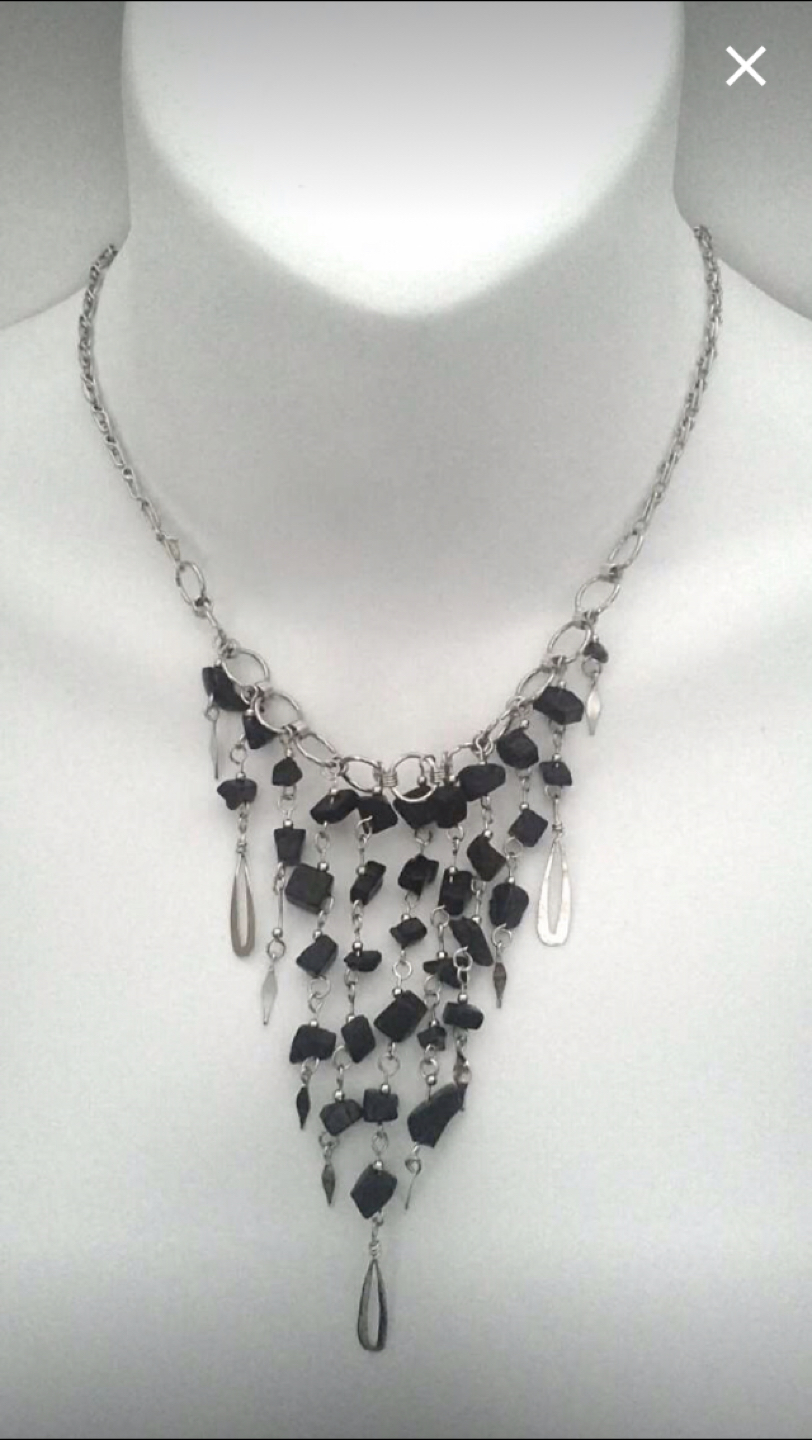 Assorted Beautiful Necklaces (Price Varies) image indicator(2)