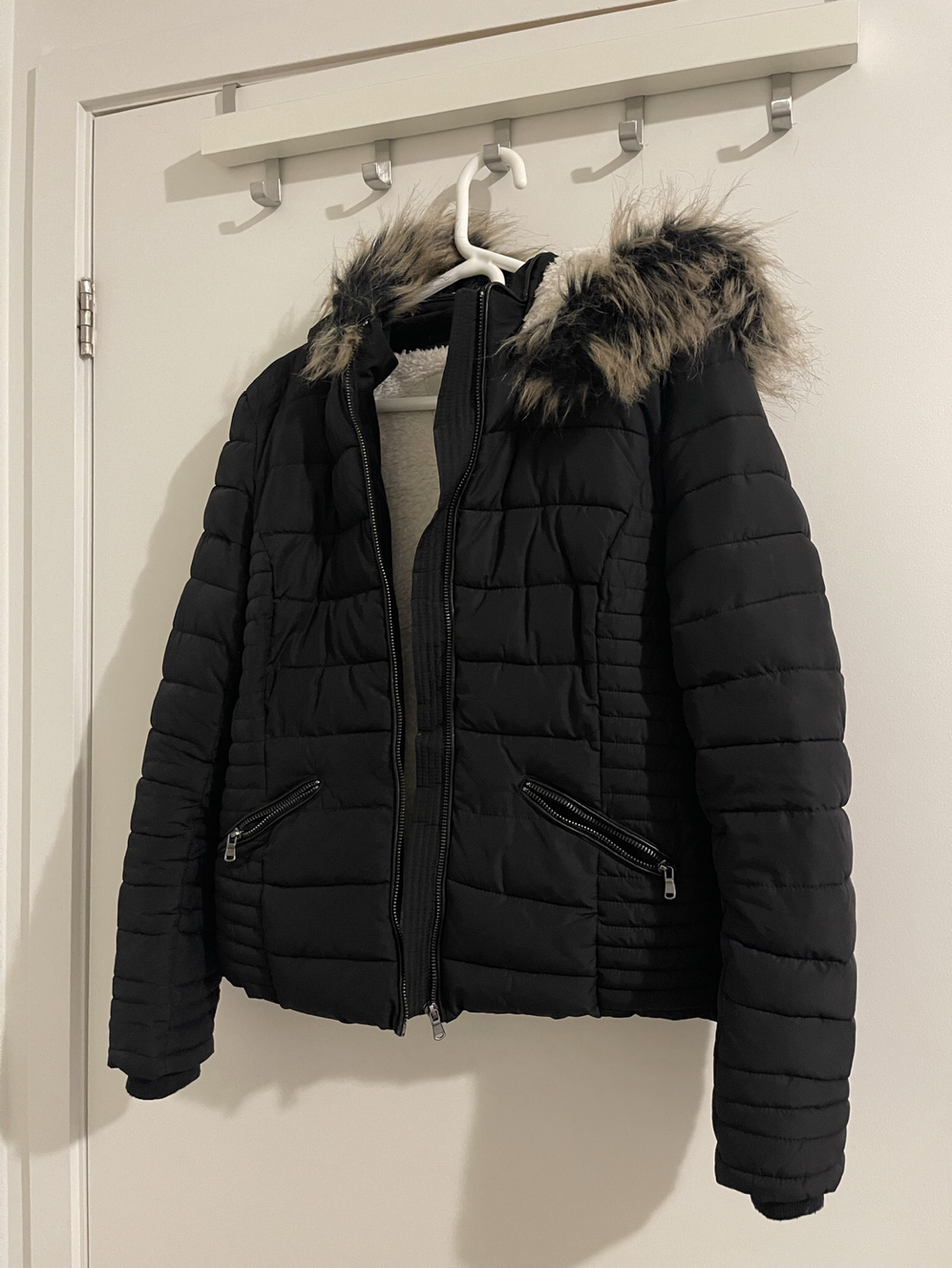 Women’s winter jacket thumbnail