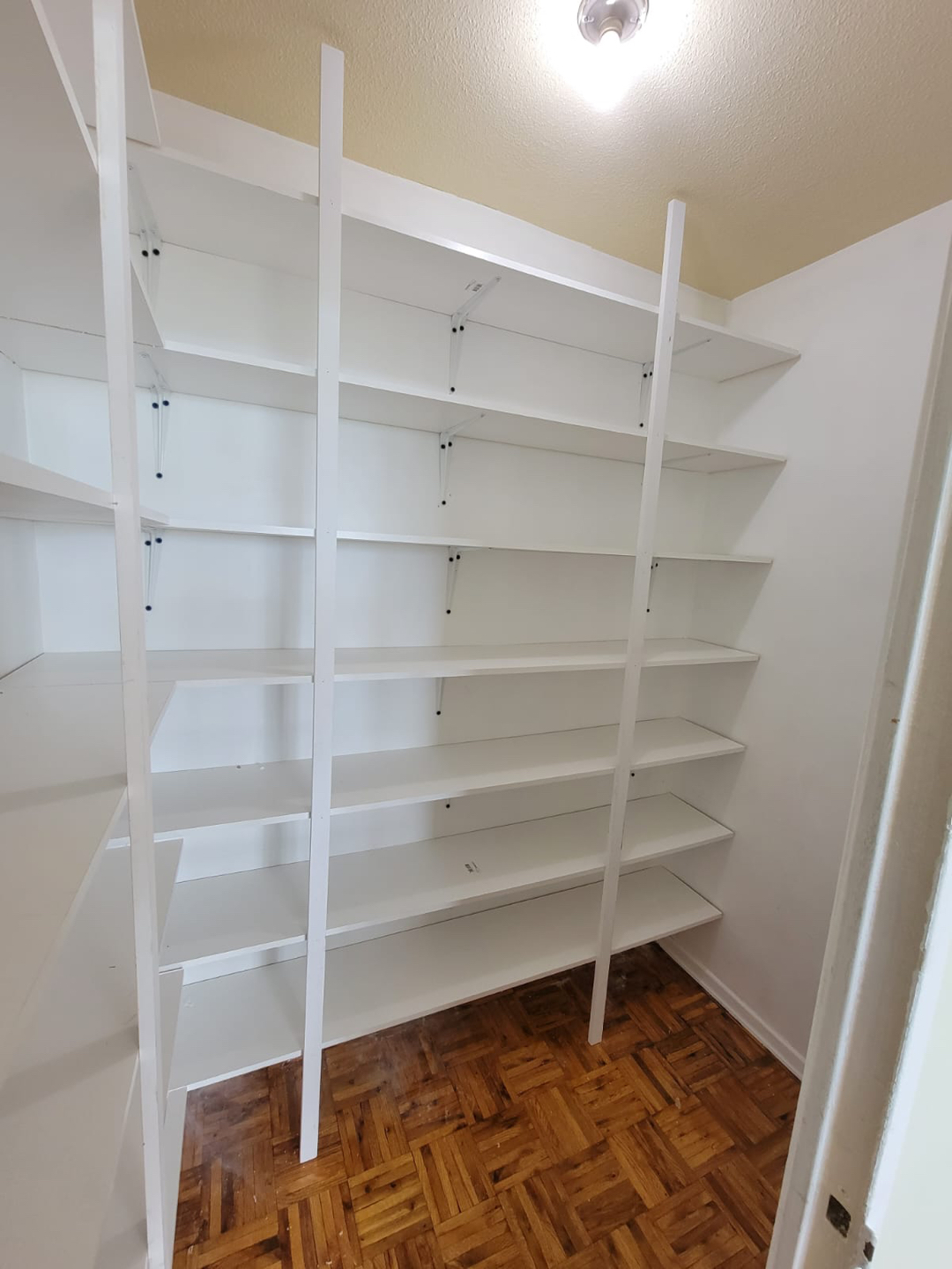 Shelving wood - photo 3