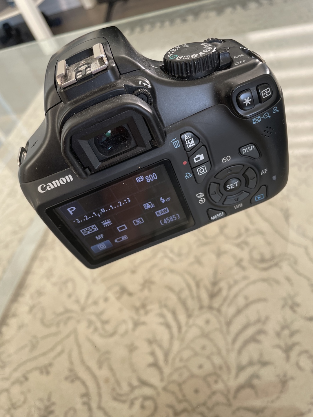 Canon EOS Rebel T3 image indicator(2)